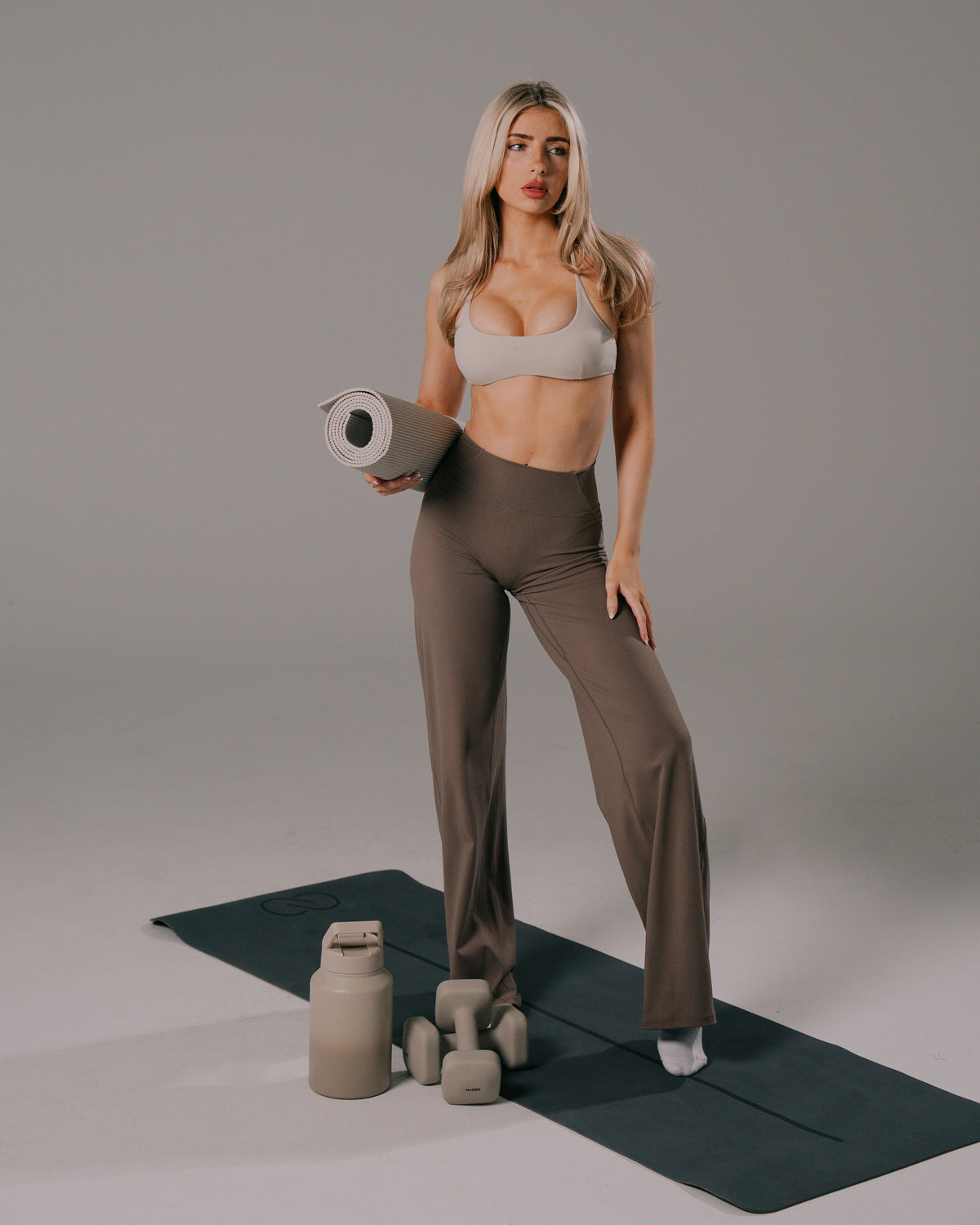 Aura Wide Leg Pant - Wheat product media