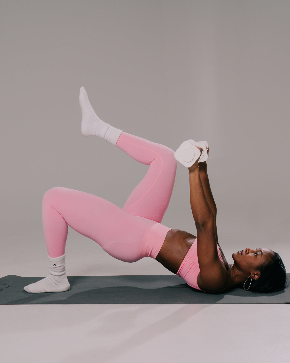 Pump Mid Rise Legging - Orchid w/ Logo product media