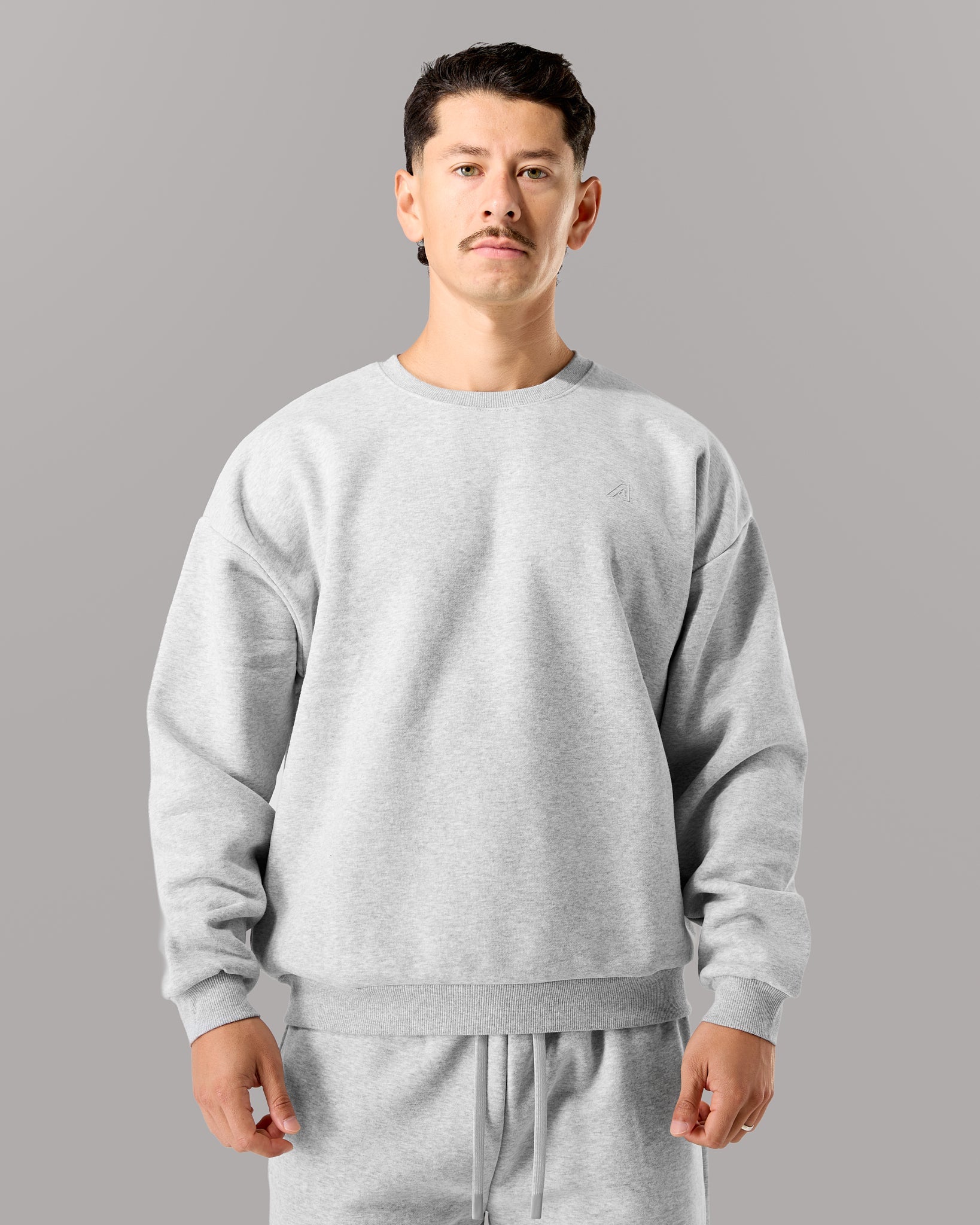 Staple Crewneck - Heather Grey | Workout Clothes | Alphalete