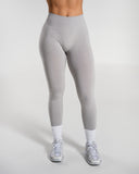 Amplify Mid Rise Legging in LT Heather – women's legging in nylon and polyester fabric