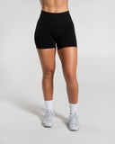 Amplify Mid Rise Short - Black