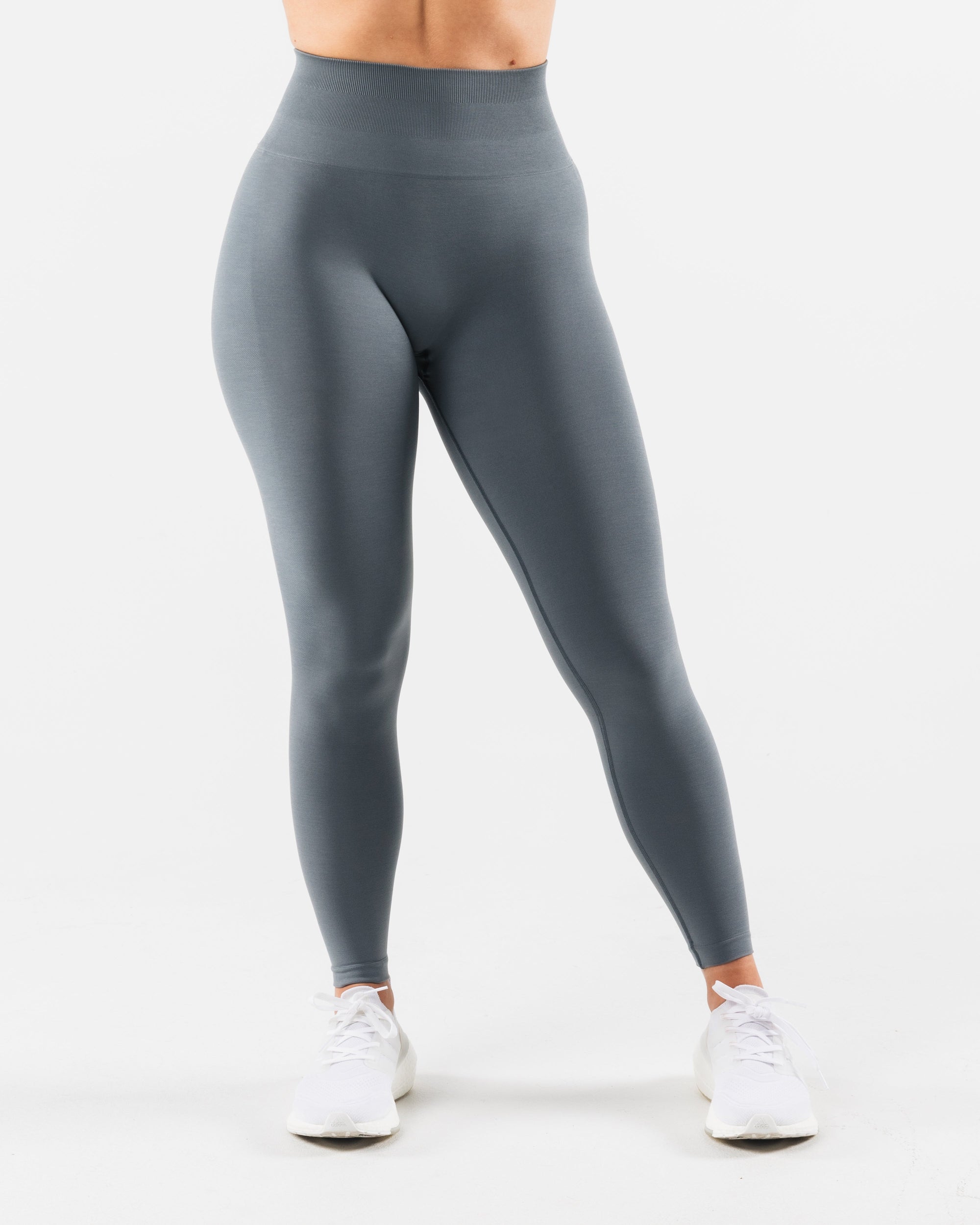 Amplify Gravity Legging - Ride – Alphalete Athletics CA