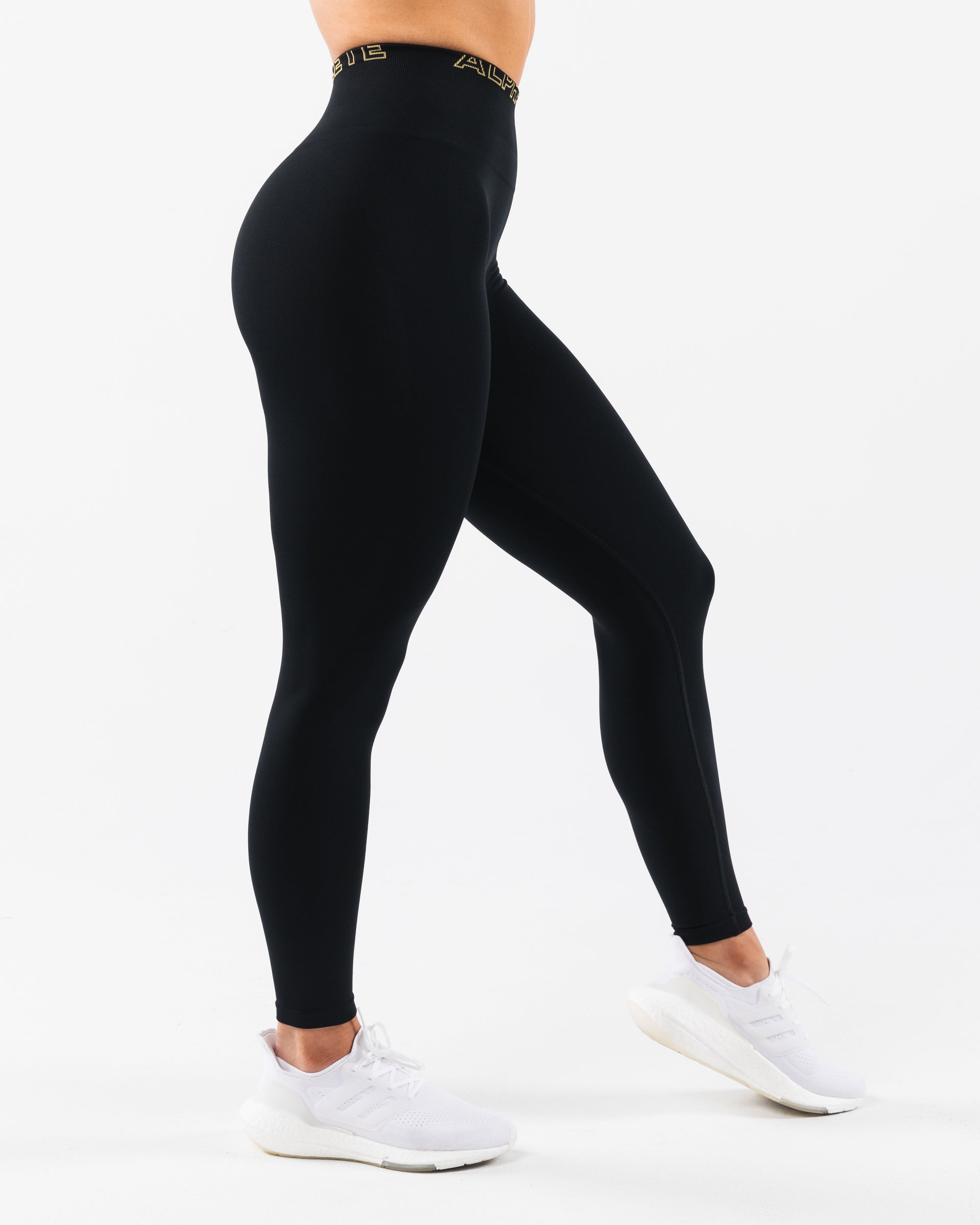 Amplify Gravity Legging Black SE Alphalete Athletics CA