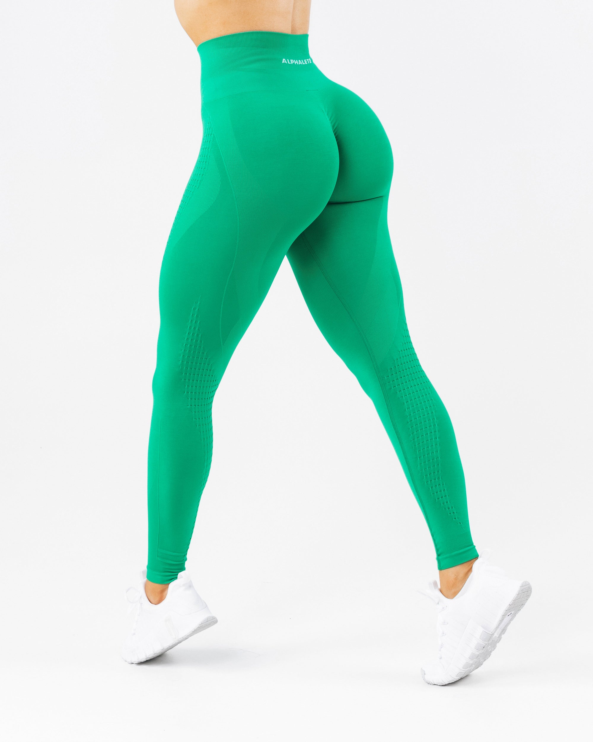 Amplify Contour Legging - Grove – Alphalete Athletics CA
