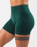 Amplify Mid Rise Short - Blade