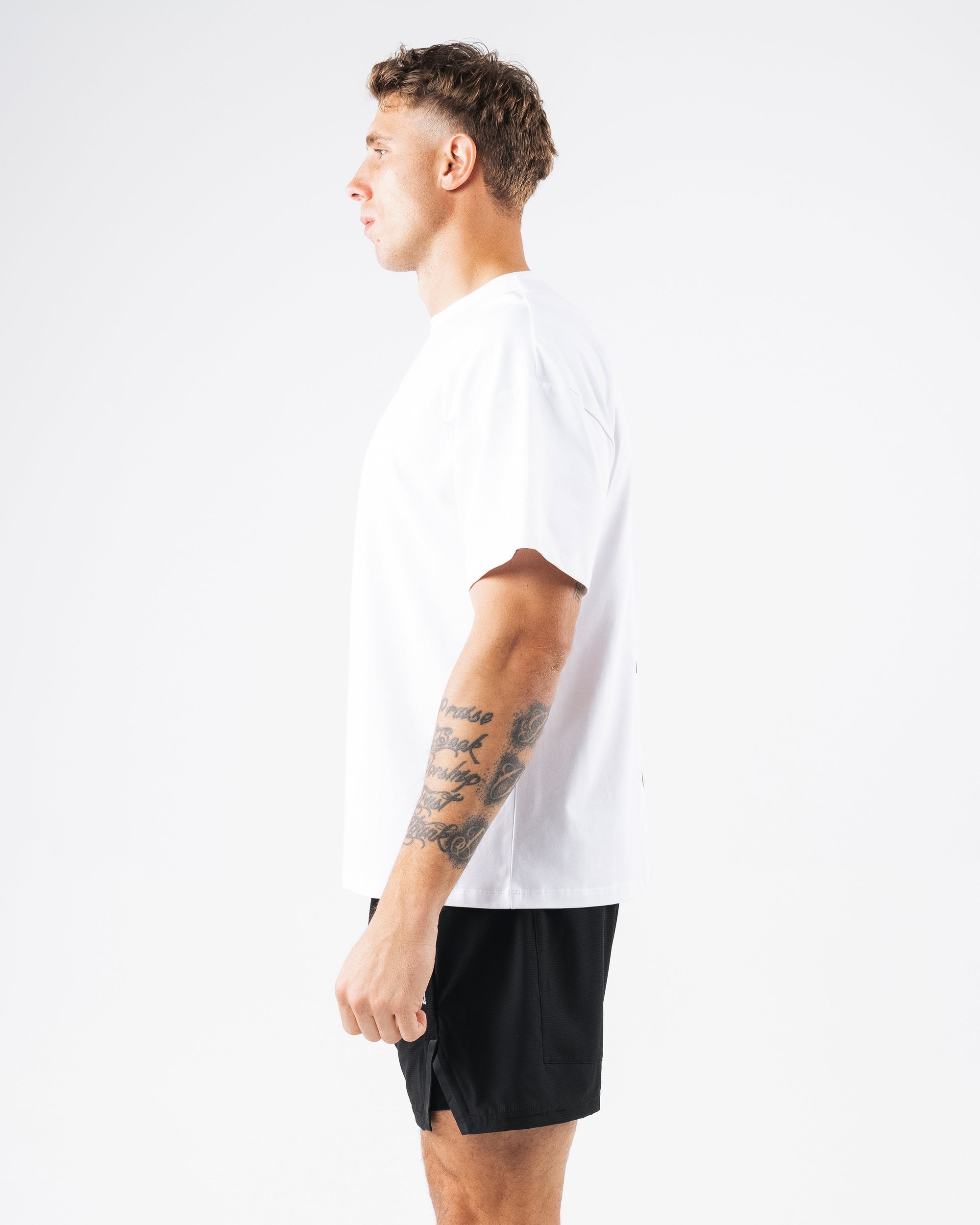 Immunity Anniversary Tee (White）M Collectible Clairo Anniversary T-Shirt - White, M, Unused