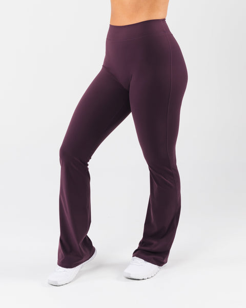 Everyday Core High Rise Flared Pant - Dusk – Alphalete Athletics CA