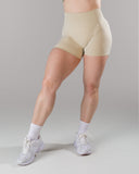 Pump Mid Rise Short - Wheat