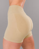 Pump Mid Rise Short - Sahara