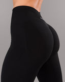 Pump Mid Rise Legging - Black w/ Logo