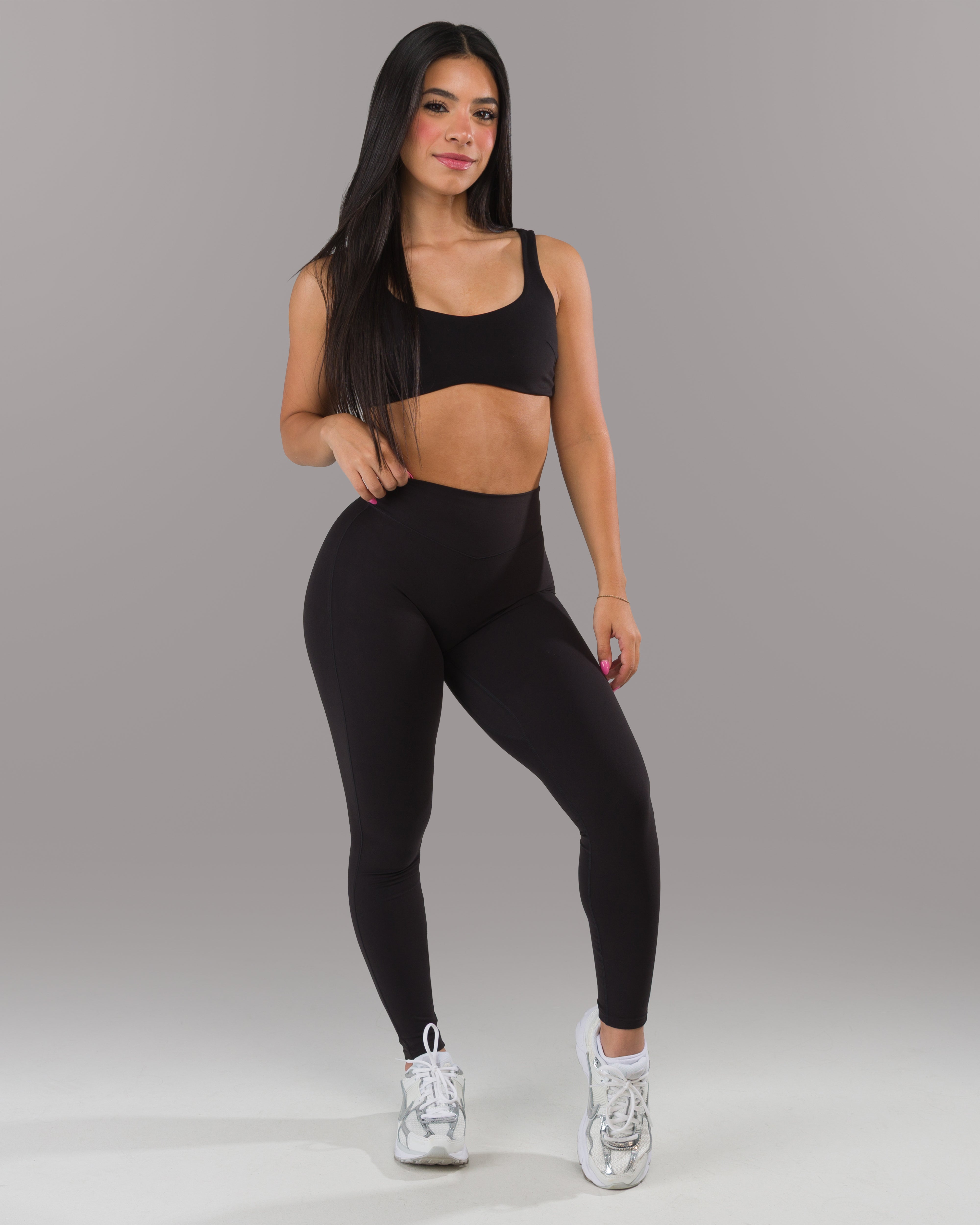 Dip Back Mid Rise Legging - Black | Workout Leggings | Alphalete