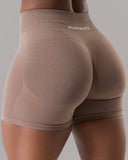 Pump Mid Rise Short - Mocha