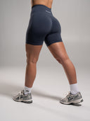 Pump High Rise Short - Dusty Navy