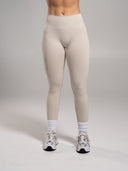 Pump Mid Rise Legging - Wheat