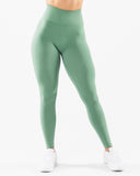 Amplify Ultra-High Rise Legging - Jade
